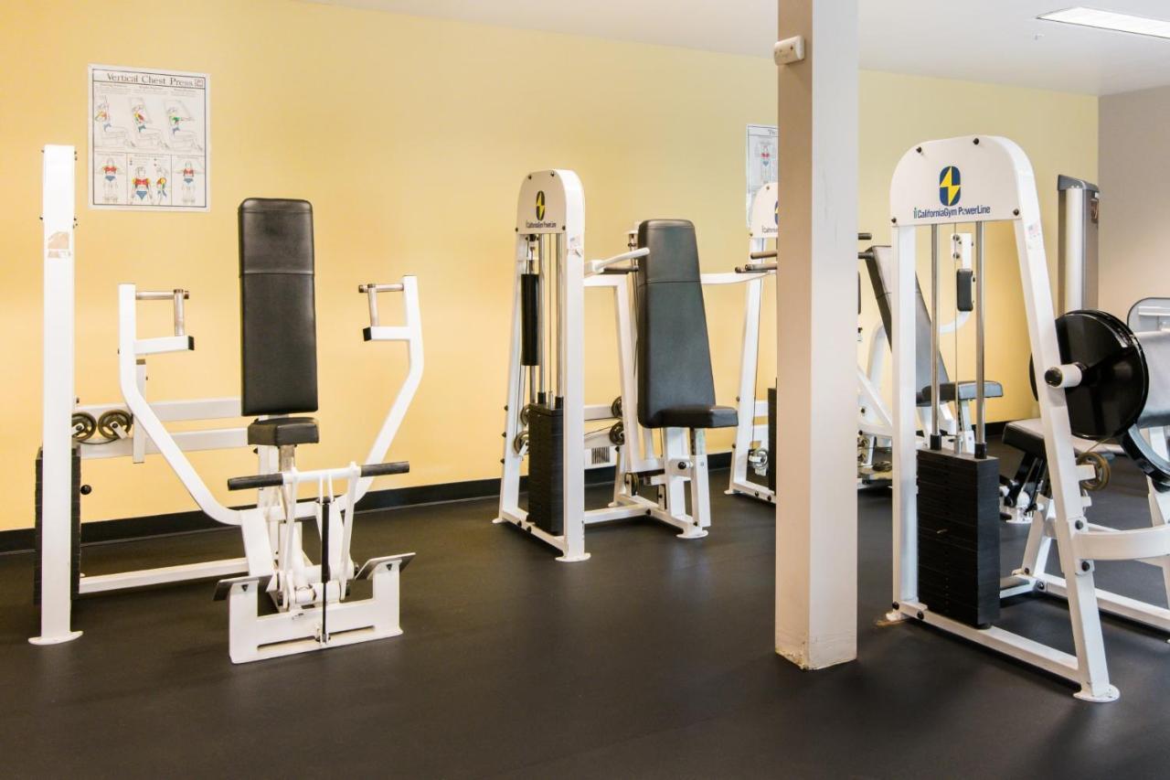 City Water View Oasis With Pool & Gym Near Cruise In Heart Of Seattle Exterior photo