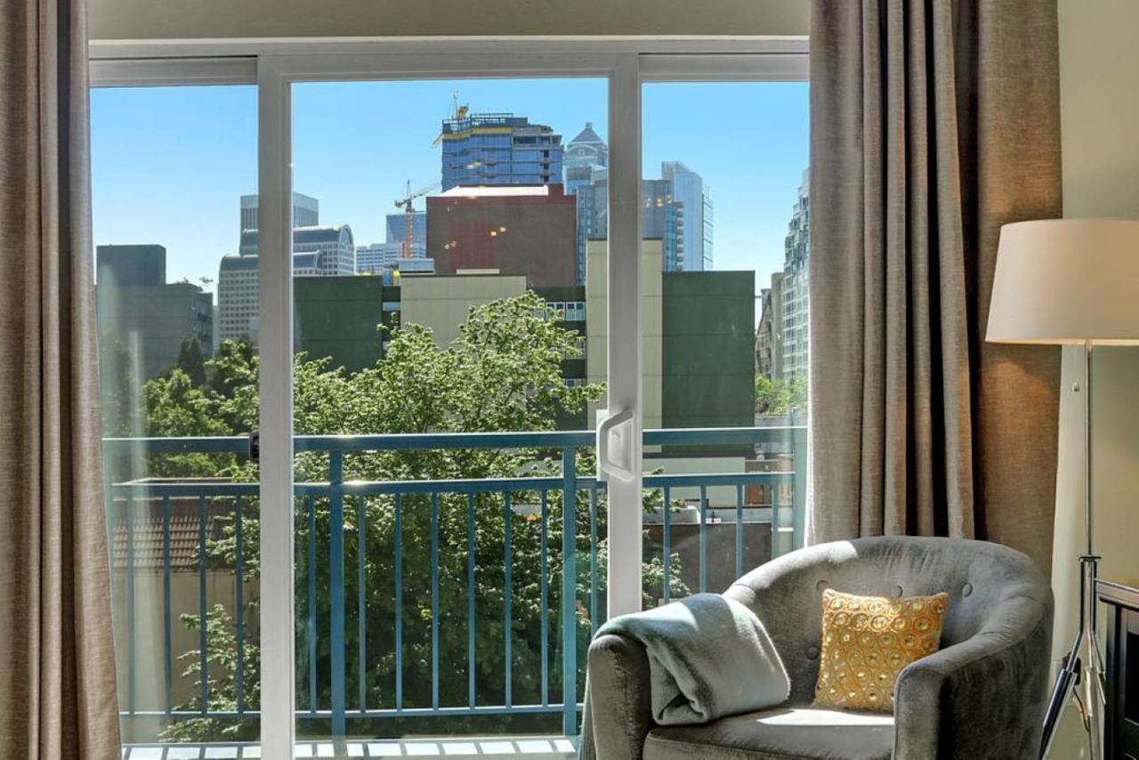 City Water View Oasis With Pool & Gym Near Cruise In Heart Of Seattle Exterior photo